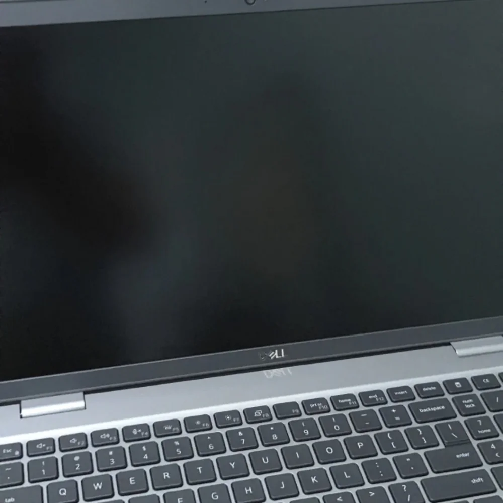 Laptop - Picture 5 of 9